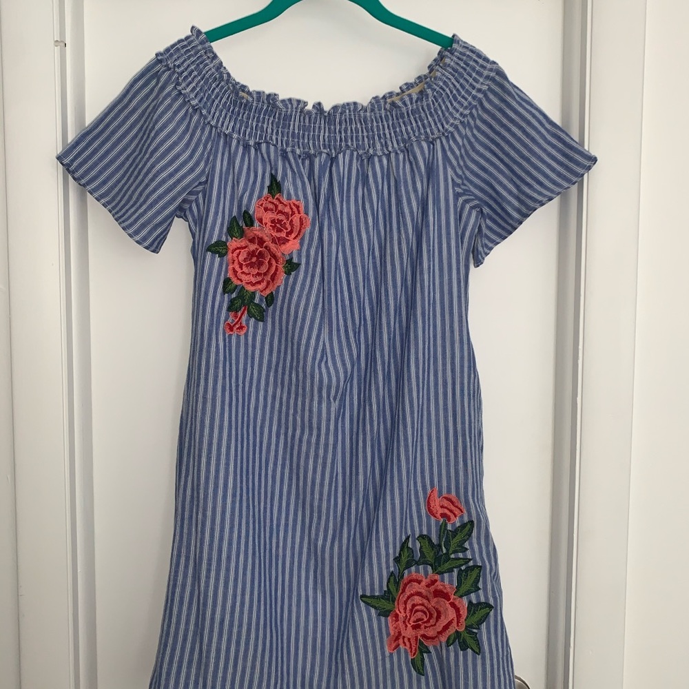 Davi & Dani Off the Shoulder Dress